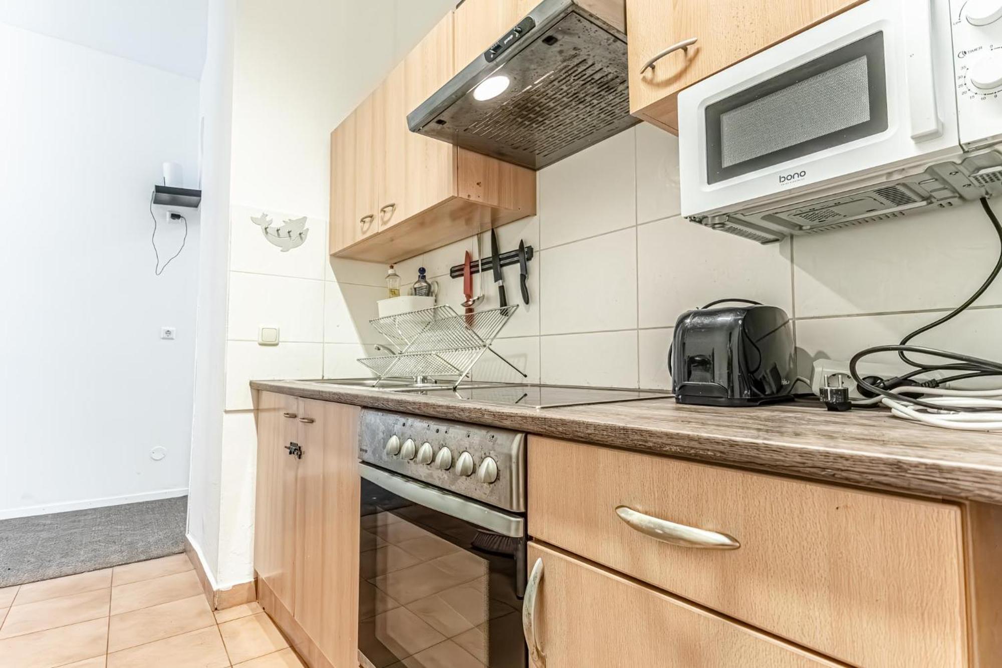 Loevly Shared 6Br With Garden Near Danube & Millenium City Вена Экстерьер фото